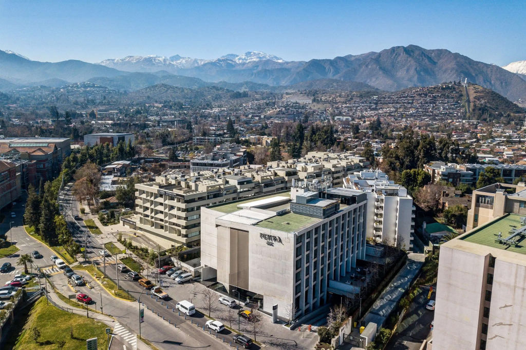 Wyndham Santiago Pettra