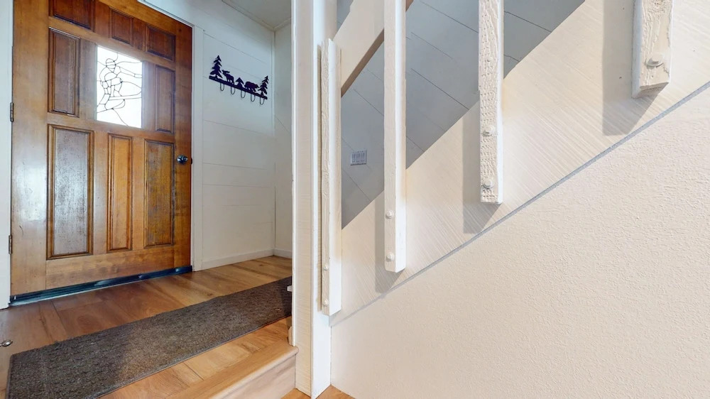 Snowcreek I 82 Spacious Yet Cozy Condo with Private Washer Dryer by RedAwning