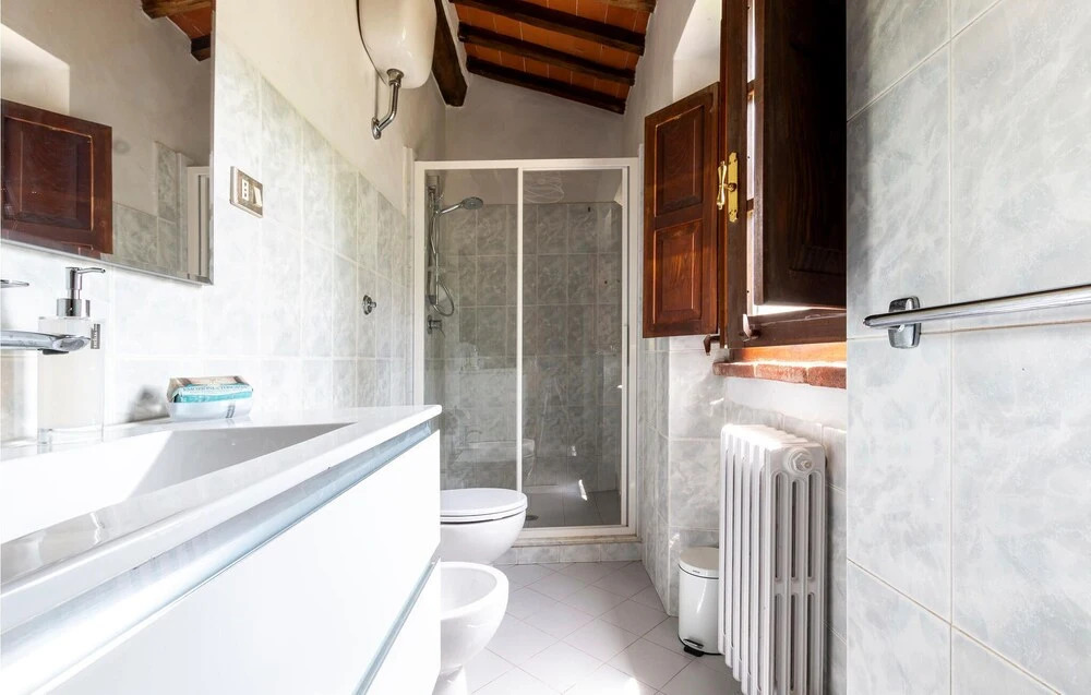 Amazing Home in Mercatale Val D'arno With Wifi and 2 Bedrooms