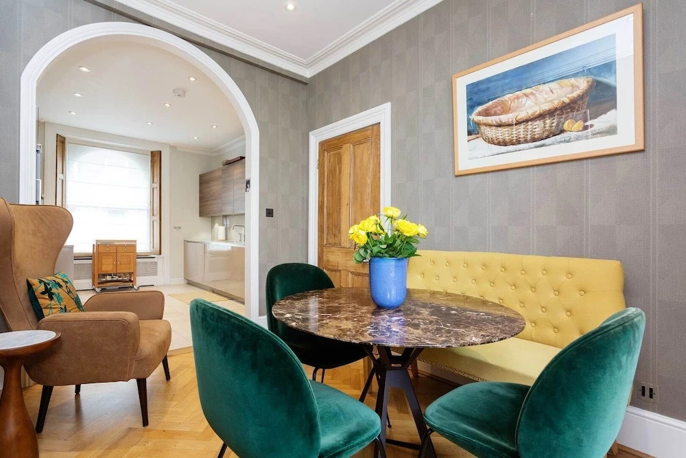 A Belgravia Abode