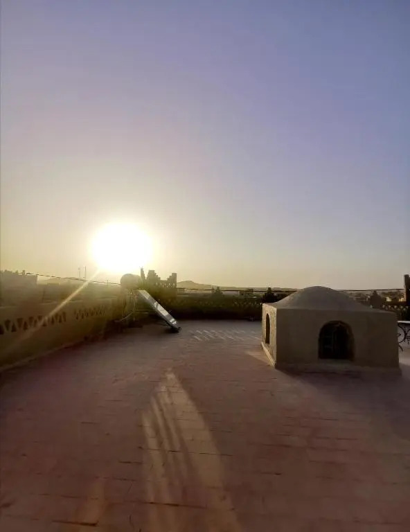 Mohas-sahara-house