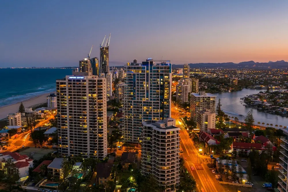 Private 29/F 2 bedroom Q1 Apartment Ocean & River Views