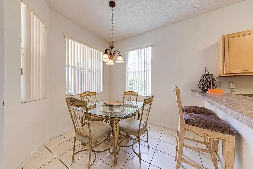 Gorgeous 4 Bedroom, Disney And South Facing Pool, Davenport, US