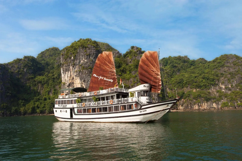 Viet Beauty Cruises