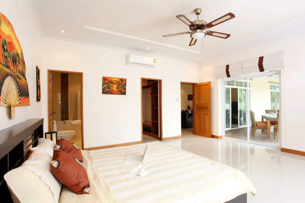 The Chase & Foxlea Villas
