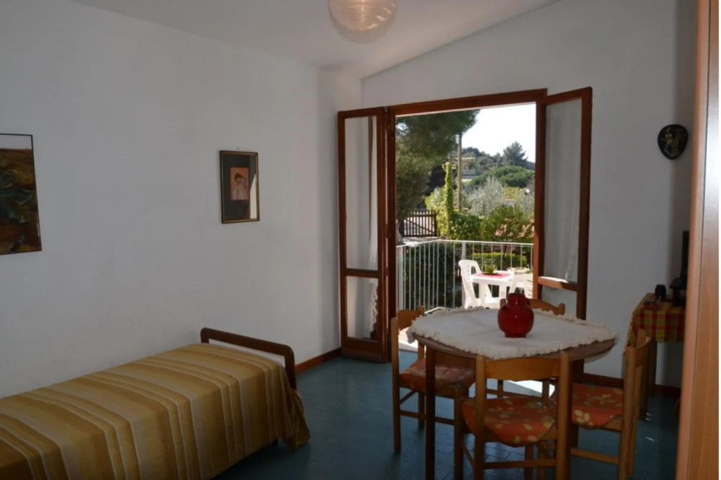 Two roomaApartment in four-family villa.-CALANCHIOLE 1