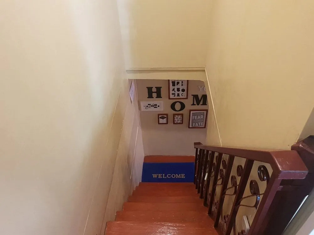 Anya House