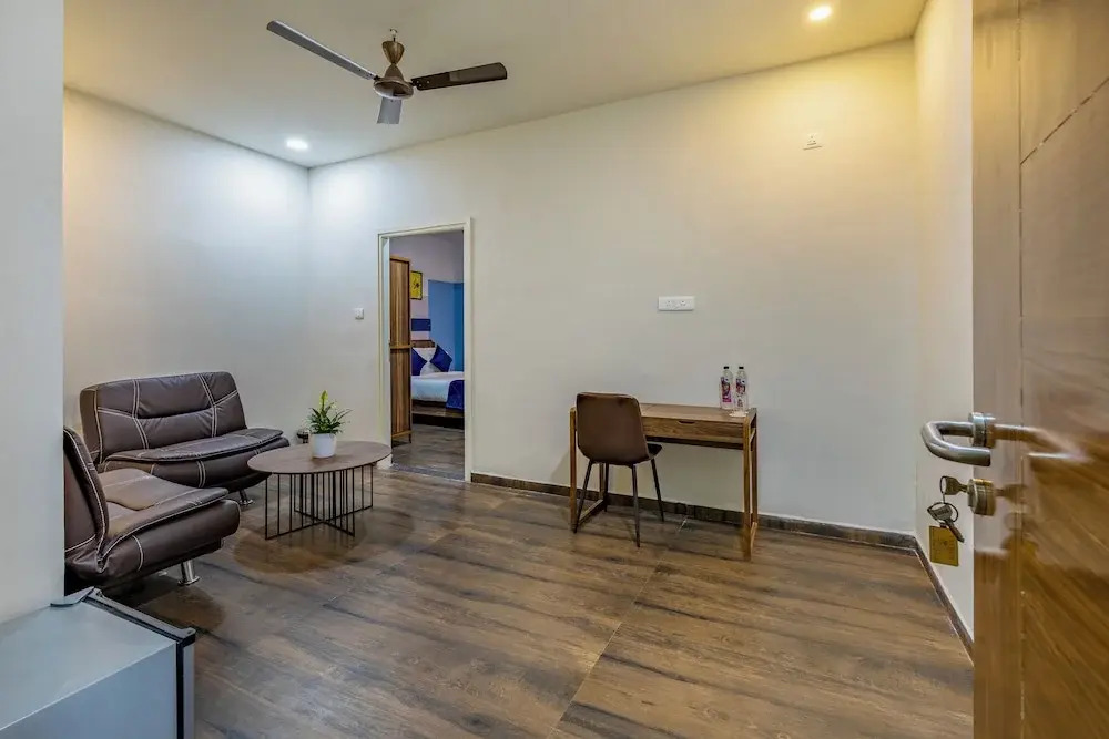 Smart Stay by Isthara Vega. Kondapur