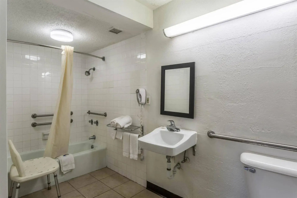 Motel 6 Nashville