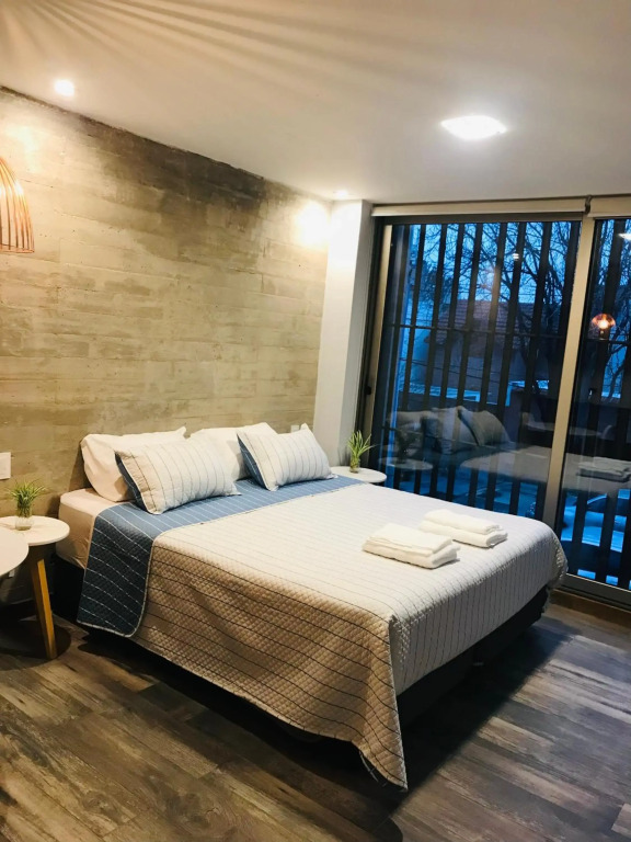 Excelente Apartamento, a metros del Parque San Martín