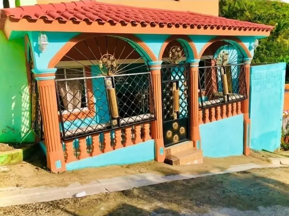 Doña Nida Family Hotel