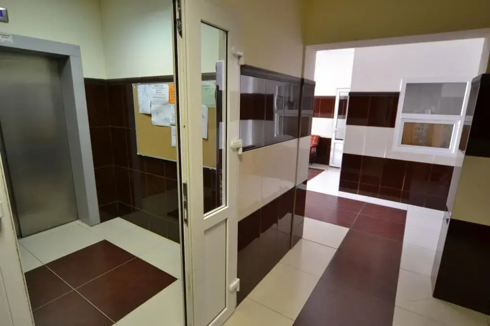 KievApts Gorkogo 72
