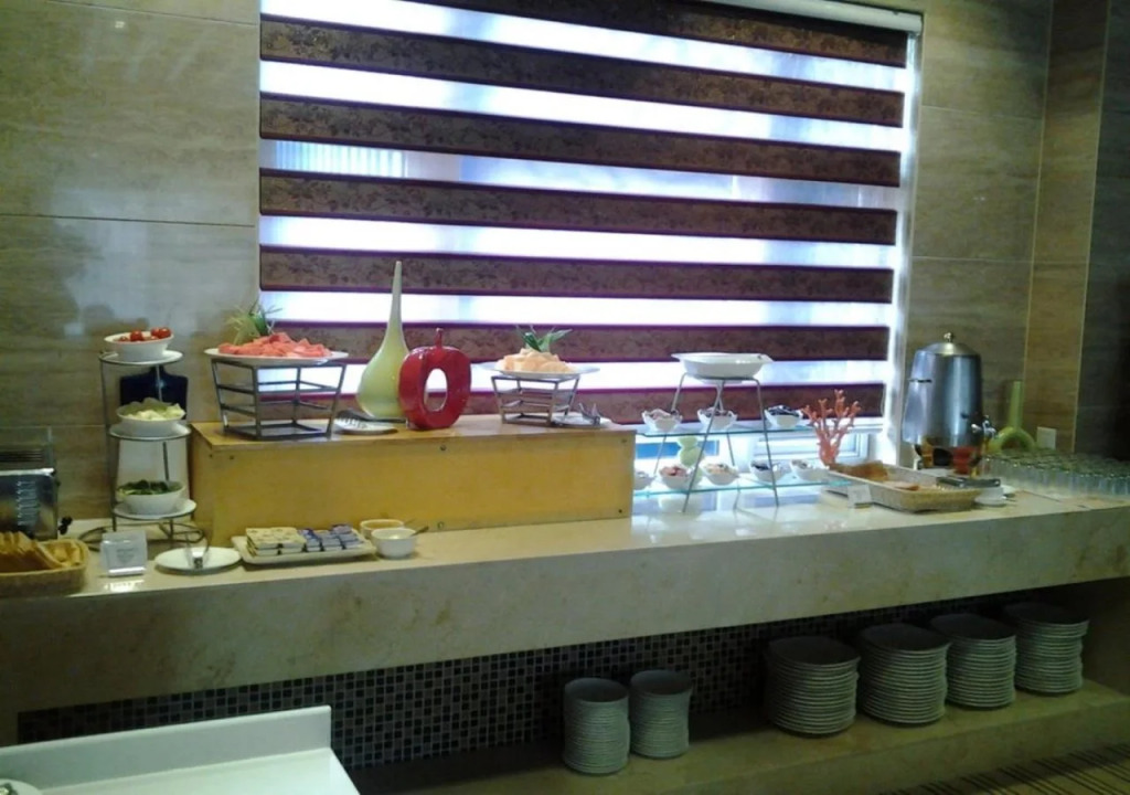 Days Inn Frontier Qingdao Airport