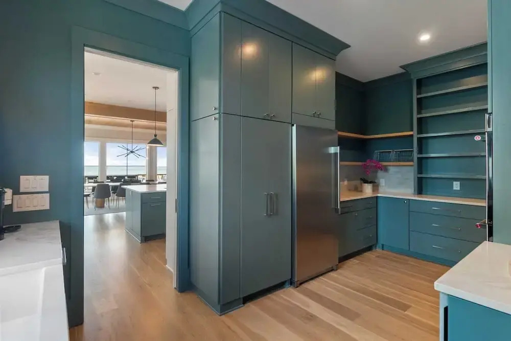 712 Ocean Blvd by Avantstay New Construction w/ Pool, Game Zone, Private Beach Access, and Oceanfront Views