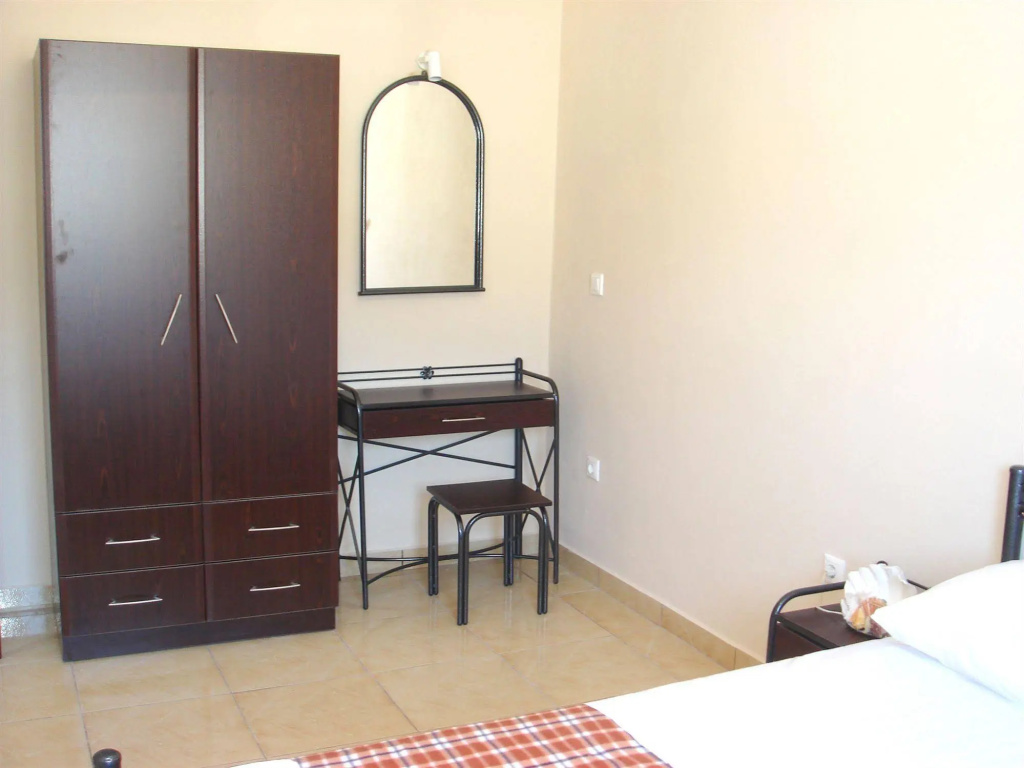 Dorana Trekking Hotel