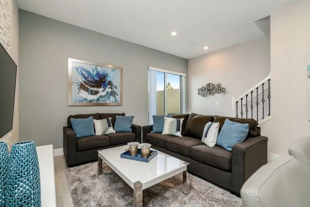 Amazing Location Modern Townhome Close To Disney