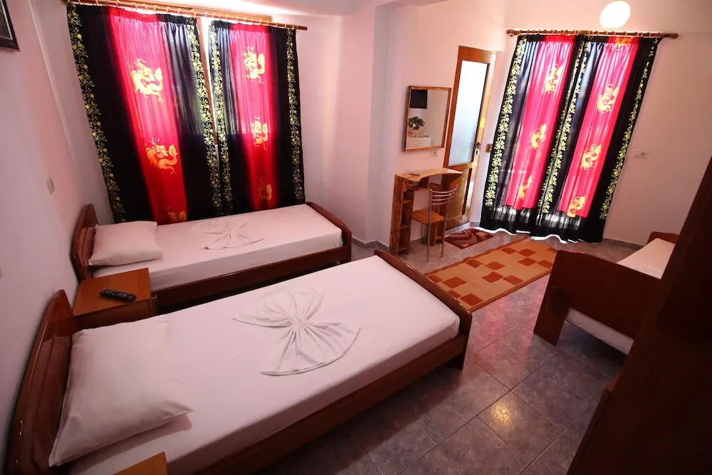 Hotel Cakalli