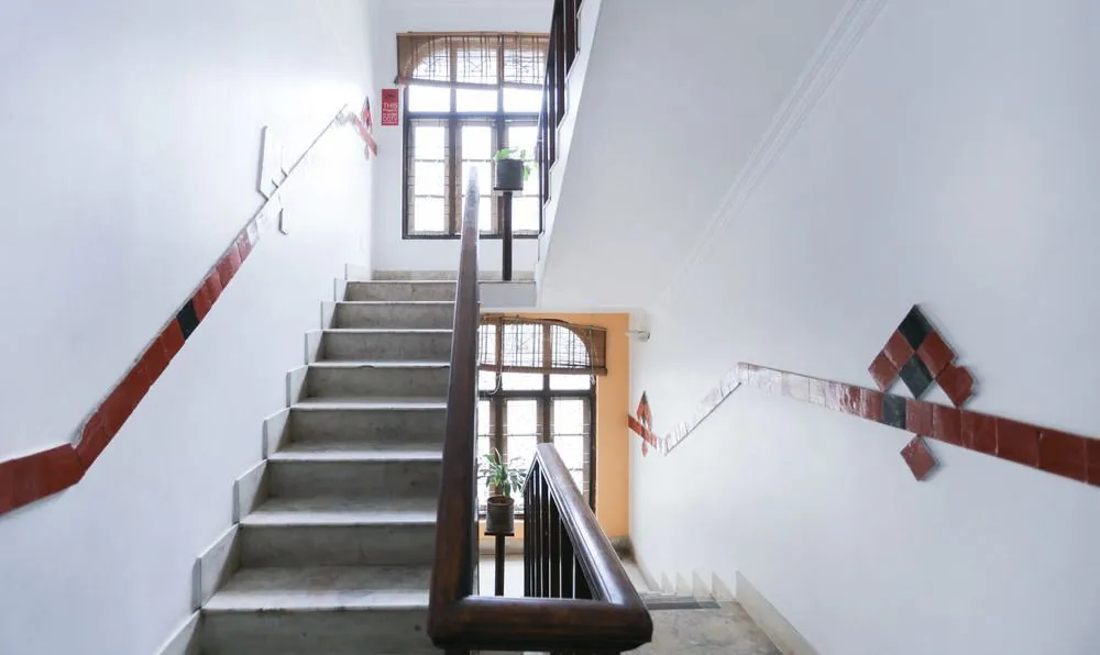 Fabhotel White Lotus