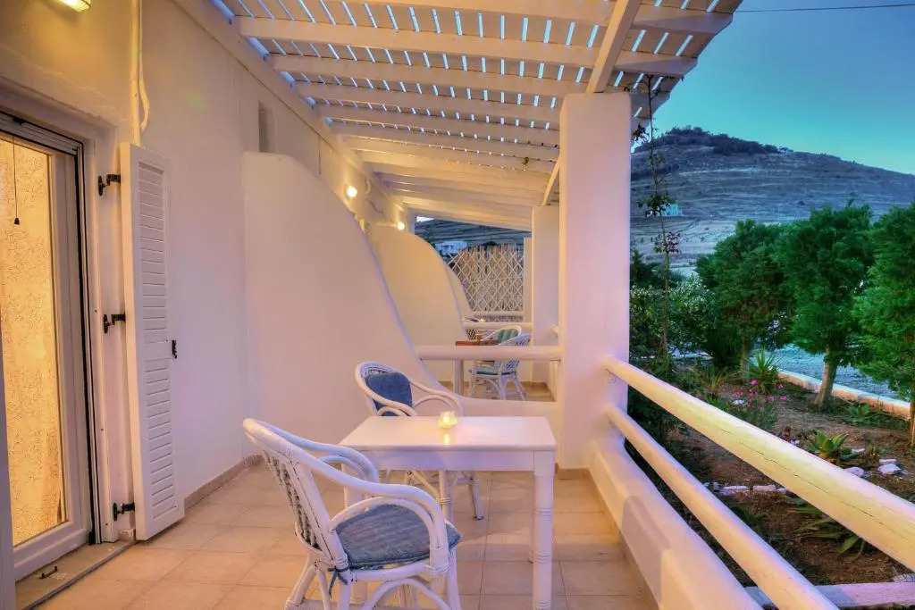 Playa Studios Paros