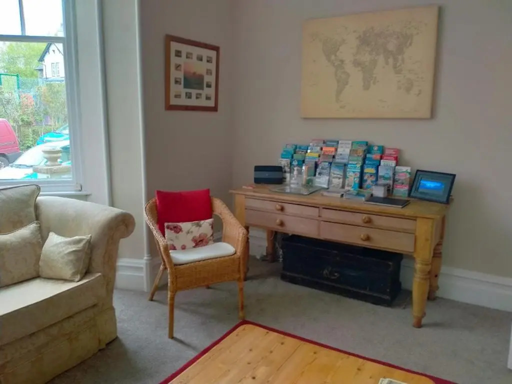 Denehurst Guest House
