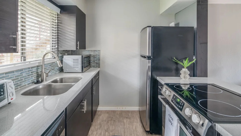Stylish1BR Fashion Square by WanderJaunt