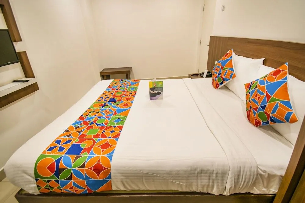 FabHotel Delma Porur