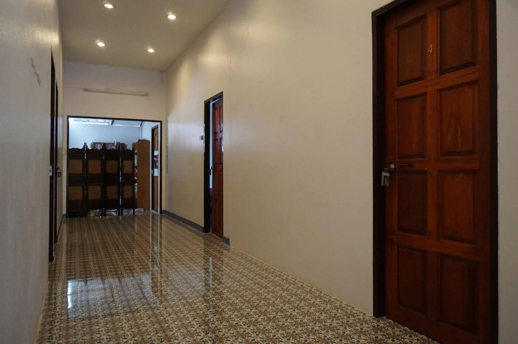 Sukhothai Hostel