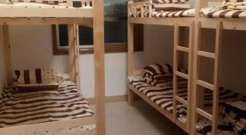 Tianjin 81 International Youth Hostel