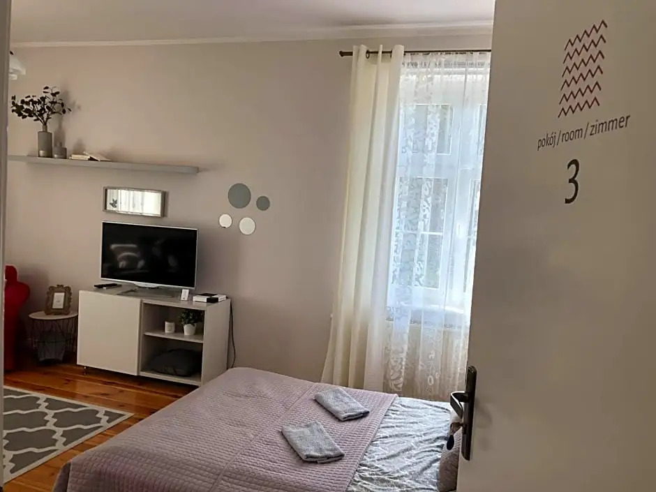 Bankowa 8 Guest Rooms