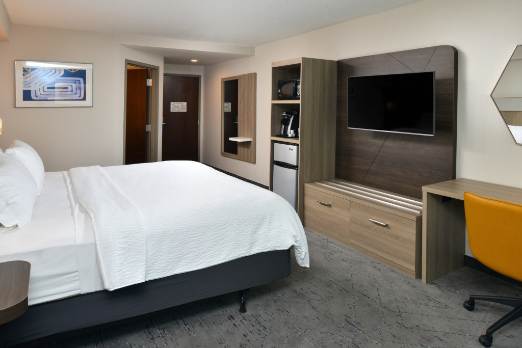 Holiday Inn Express Lewisburg - New Columbia by IHG