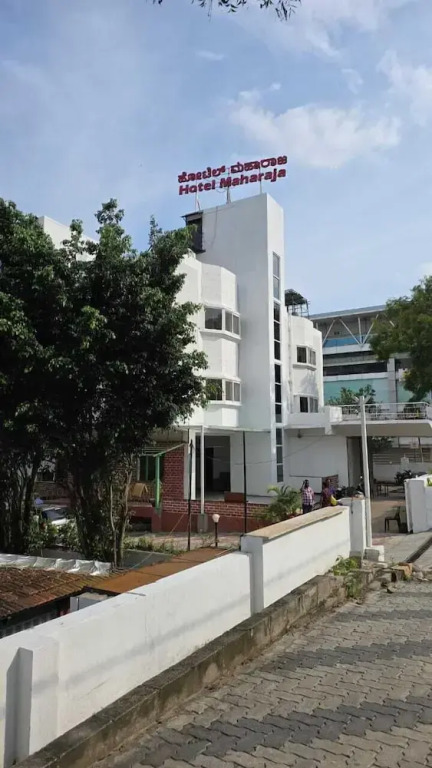 Hotel Maharaja - Mysore