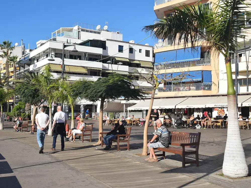 Comfortable Apartment Near the Beach of Los Cristianos