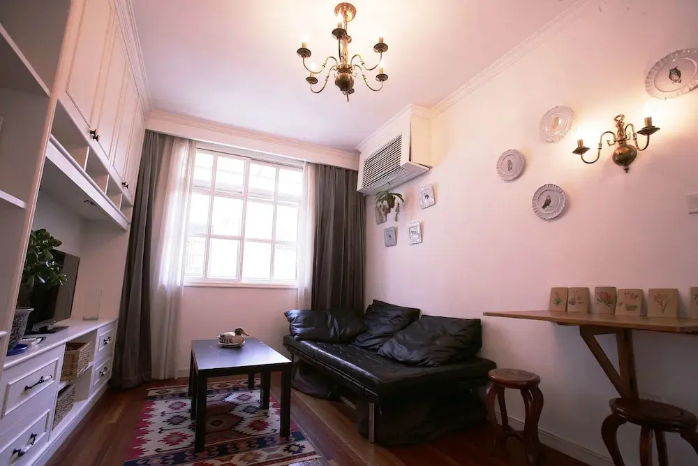 Wonderland Yuyuan Rd Designer's Homestay