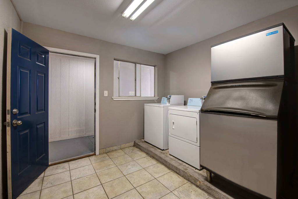 Motel 6-Sulphur Springs, TX