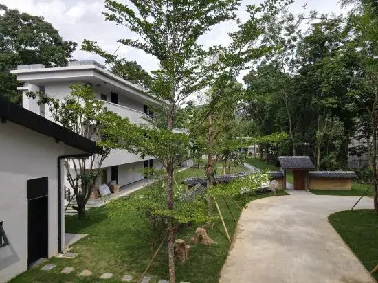 Mingshi Nali Hotel