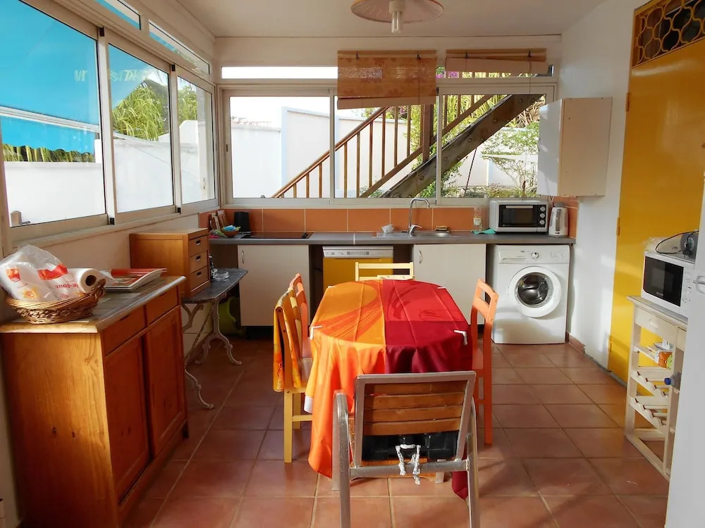 Apartment With 2 Bedrooms in Le Gosier, With Private Pool, Enclosed Ga