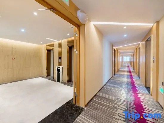 LAVANDE HOTELS(Nanchang tengwangge Longevity Palace subway station)