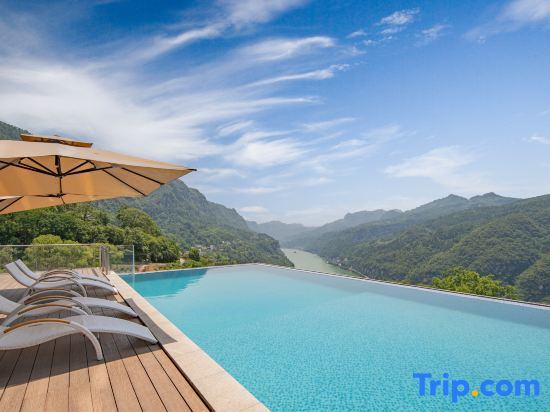 Guiji Homestay (Yichang Three Gorges Home Scenic Area)
