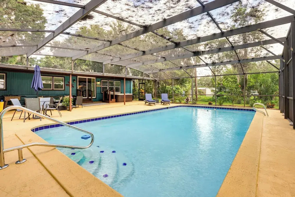 Lakefront Home w/ Hot Tub & Dock in Orlando!