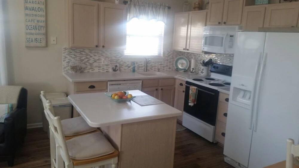 Nw411 East 4th Avenue, Unit B