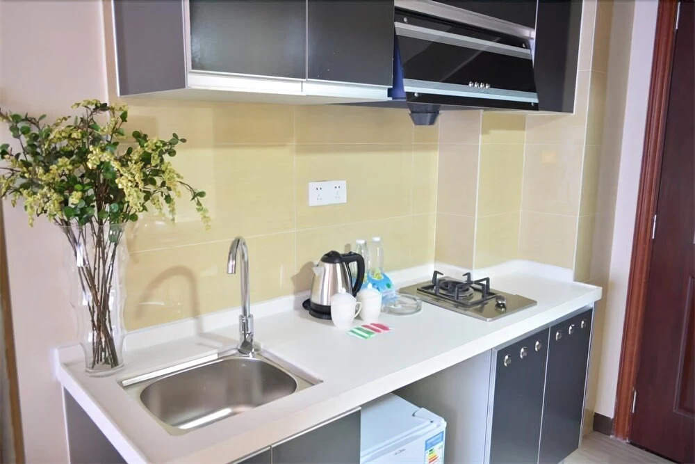 Enjoy Private Apartment Hotel Lucky City