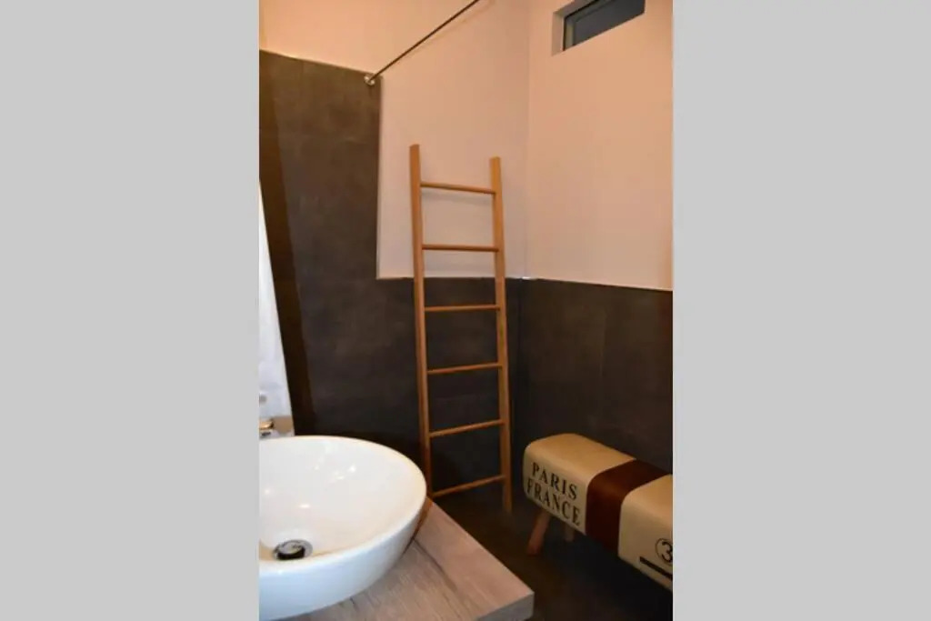 LOFT Port Marina 26