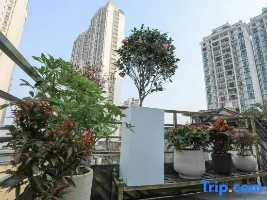 Shantou Lixiangju Hotel (Little Park)