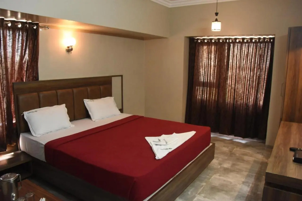 Vrindavan Deluxe