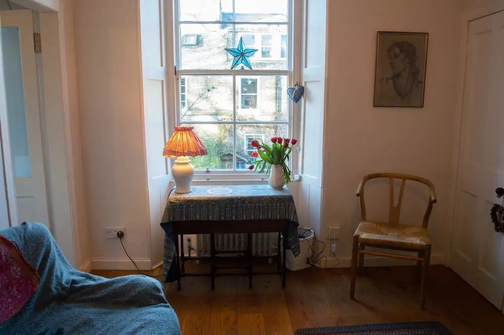 Traditional Stockbridge Colony Home With Garden
