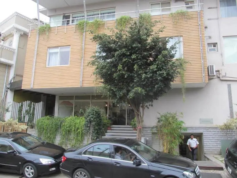 Shilton Residence Hotel
