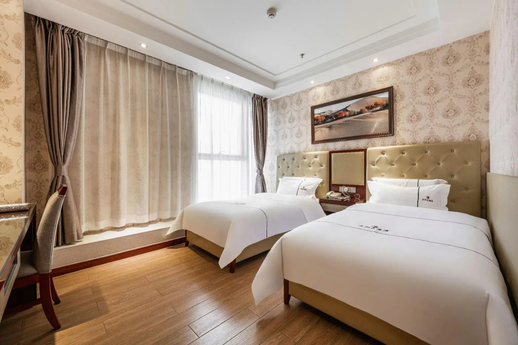 Wuzhou Hotel