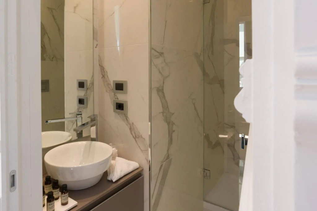 Via Chiodo Luxury Rooms