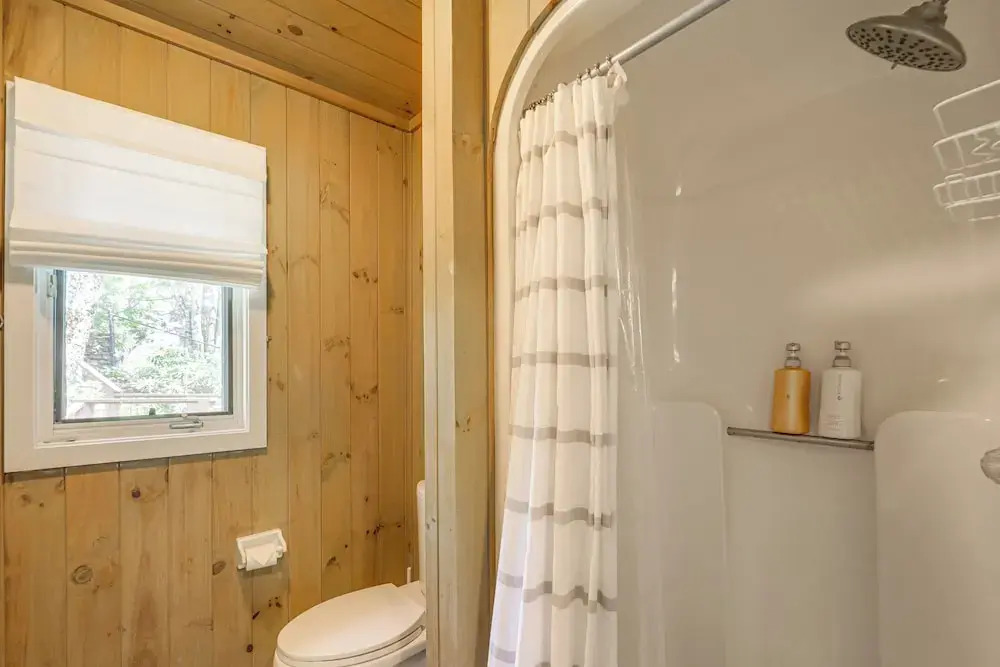 Close to Trails! Seven Devils Retreat w/ Hot Tub