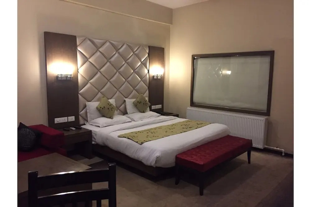 Capital O 9508 Hotel Pine Spring